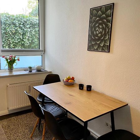 Zentrumsnahe Schoene Altbauwohnung Bis 4 Personen フレンスブルク エクステリア 写真
